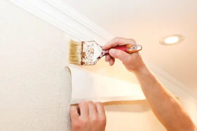 Pose de papier peint à Lestre — revêtements muraux et toiles de verre